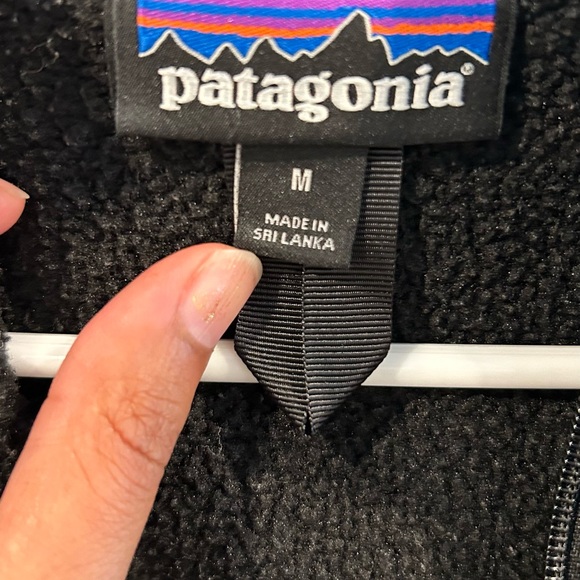 Patagonia Better Sweater zip up jacket with hood size medium - Picture 2 of 3